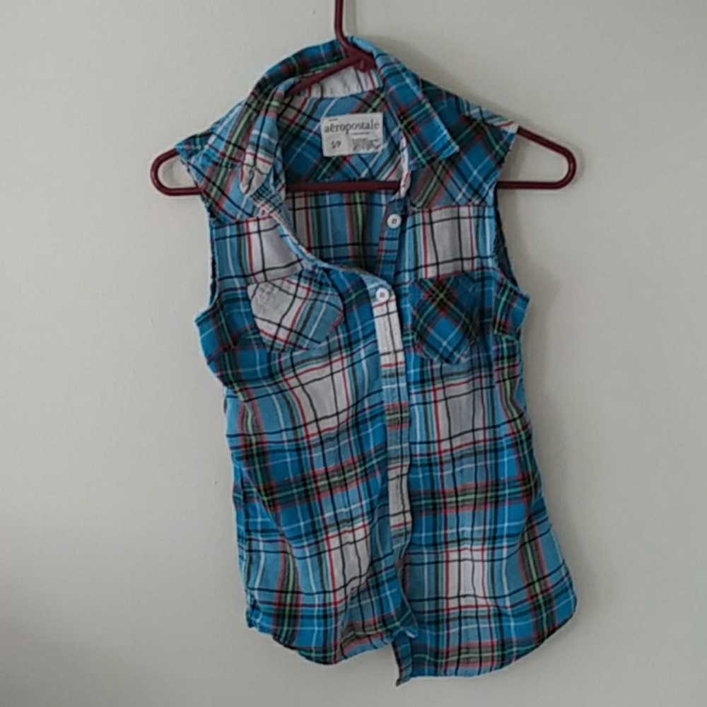 4/20 Aeropostale sleeveless shirt